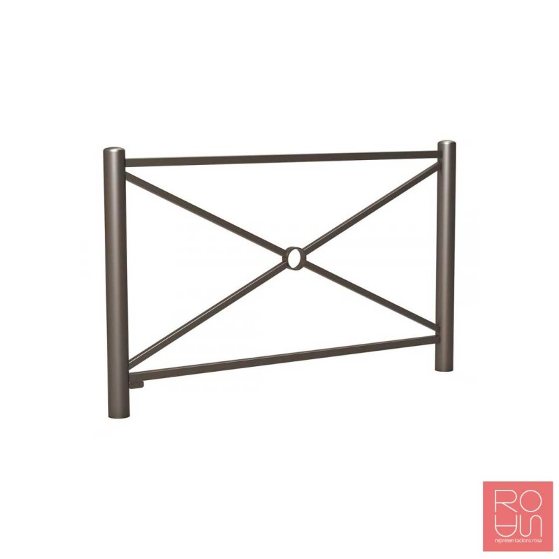 Tanca Carrefour | Disseny Creu Simple i Seguretat Urbana